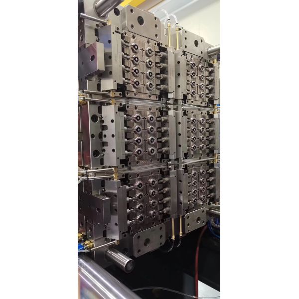 ABS Multi Cavity Injection Molding For Automotive Parts