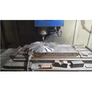 Fine Pole OD500mm Round Dense Permanent Magnetic Chuck For Milling