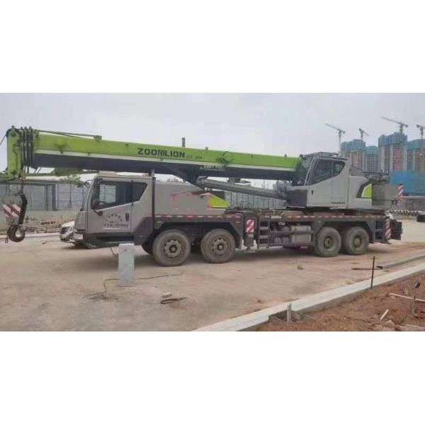 Buy Zoomlion 35ton Truck Crane Terrian Mobile Crane Construction Machinery ZLJ5390JQZ35H at wholesale prices