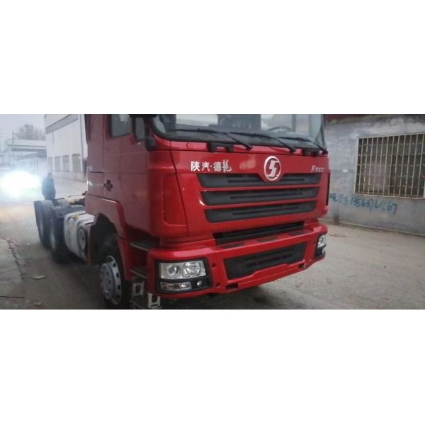 HOWO 6X4 371HP 420HP Tractor Trucks Head Diesel Engine 10 Wheels Tow Tractor Trucks and Trailers for Sale