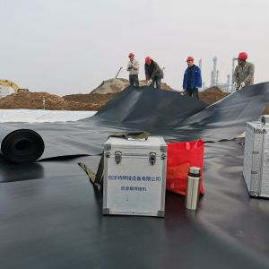Waterproofing Plastic Fish Pond Liner HDPE Geomembrane with Double Smooth
