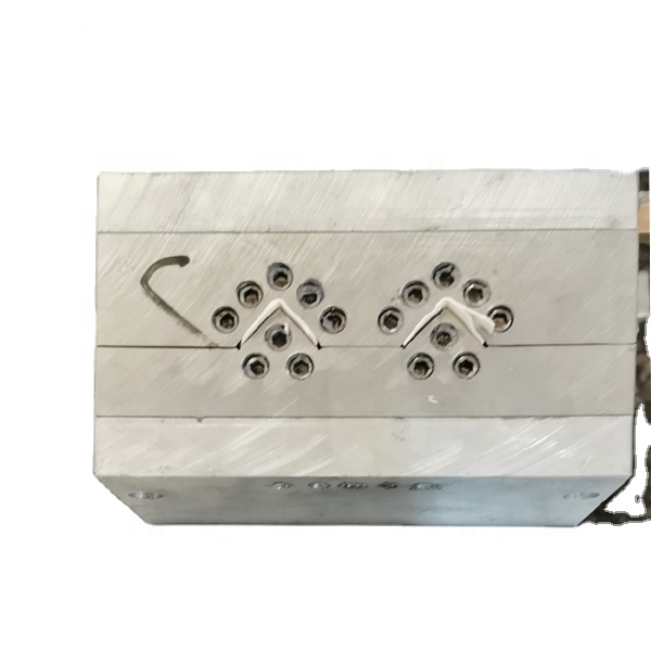 Double Screw PVC Baseboard Making Machine 42 Rpm 80-120kg/Hr