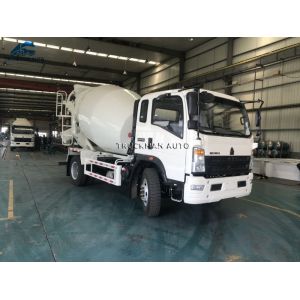 YN4102 Engine Light 6m3 HOWO Concrete Mixer Truck
