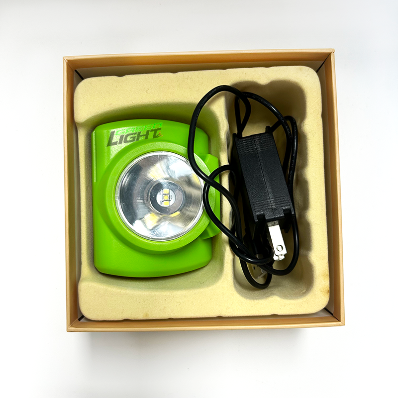 Adjustable 90° Mining Cap Lamp with 15hrs Continuous Working Time and 3-5 Years