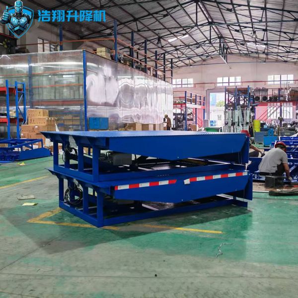 Buy Warehouse Loading And Unloading Platform 10 Ton Hydraulic Dock Plate, Hydraulic Dock Plate Warehouse at wholesale prices