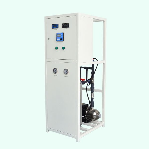 Buy Microelectronics EDI Water System with Pressure Water Tank 60 Hz Frequency at wholesale prices