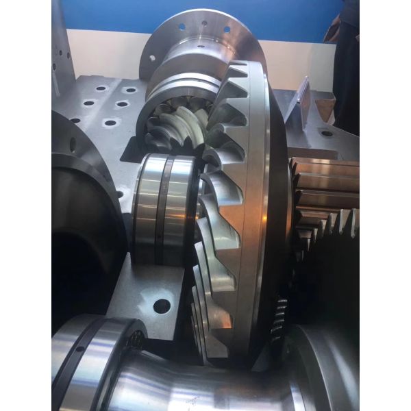 Roller Bearing Spherical Outside Diameter 530mm 1200mm for Pharmaceutical