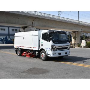 China New Energy Street Cleaner Truck With Symmetrically Arranged Sweeping Discs on sale