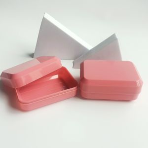 Convenient Rectangular Soap Holder Made of Recycled Plastic for Bathing