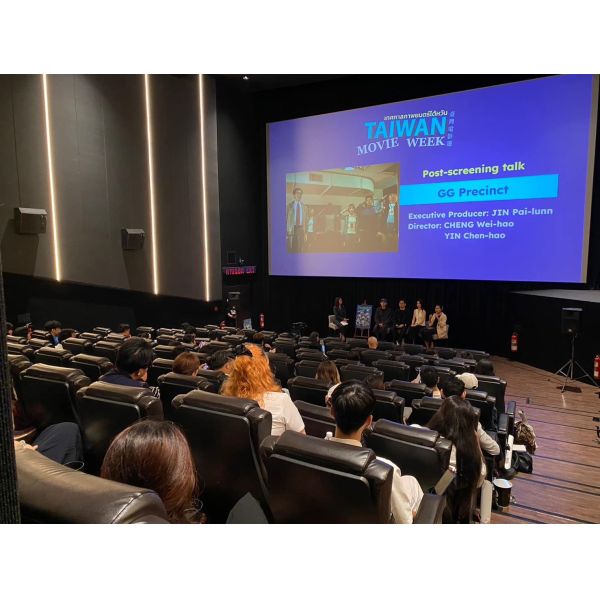 Full Color Large Outdoor Led Display Screens Video Panel P6.67 IP65 2-3 Years Warranty