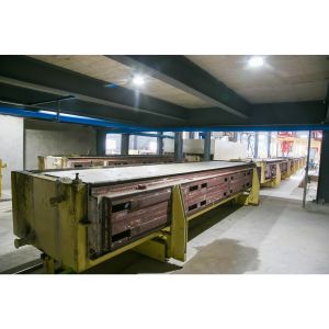 Length 6000mm Autoclave Side Plate for carrying wheel