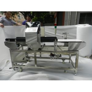 Atuo Belt Conveyor Metal Detectors High Sensitive For Plastic Industrial