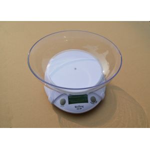 Quality Green LCD Screen Electric Kitchen Scales , Easy To Read Accurate Food Scale for sale