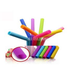 Flexible EcoFriendly Collapsible Food Grade Silicone Straws With Case
