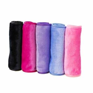 Soft microfiber deep cleaning makeup remover towel