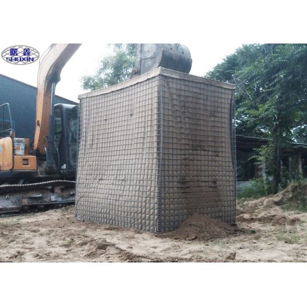 Buy Galvanized Steel HESCO Defensive Barrier / Mesh Galvanized Gabion Box at wholesale prices