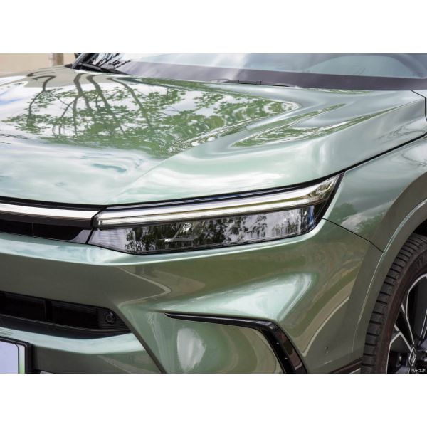 Energy Vehicle 2024 BYD Blue Pink BREEZE Electric Car 5-Door 5-Seat SUV with ePHEV Hybrid and Lithium Iron Phosphate Battery