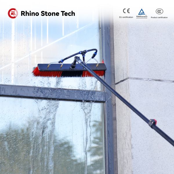 Manual Telescopic Rod Water Fed Pole Rooftop Solar Panel High Glass Window