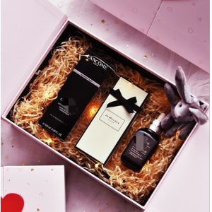 Gift Packaging Square Pink Heart Decoration Double Doors Cosmetic Box with