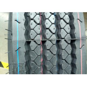 14 Inch Diameter Light Truck Tires 4 Circumferential Zigzag Grooves Design 6