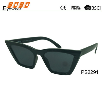 Buy Sunglasses in fashionable design, made of plastic ,suitable for men and women at wholesale prices