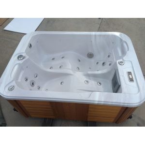 Quality Innovative Rectangular Saltwater Hot Tub Balboa Control System For Home for sale