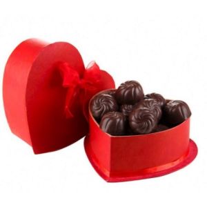 China Decorative fancy packaging chocolate gift box Handmade Cake Chocolate Packaging Materials Box on sale