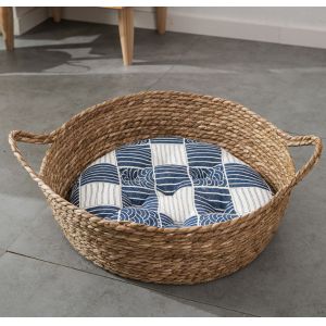 Natural Handmade Braided Cattail Bamboo Cat Bed With Soft Cushion