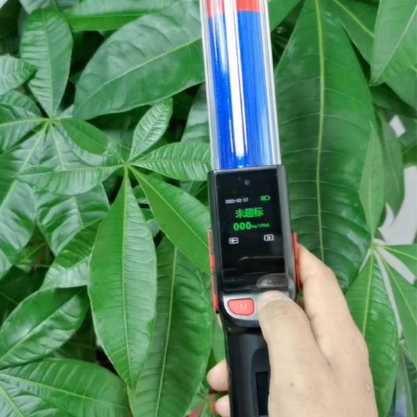 Rapid Discharge Portable Breathalyzer With 3.7v / 3000MAH Battery