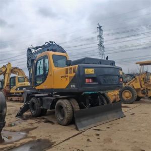 Second Hand Volvo Wheel EC170 Excavator Used Volvo Digger 17Ton Less Working
