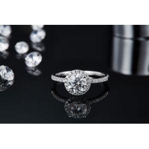 925 Sterling Silver Jewelry Diamond Moissanite Engagement Rings Round Shaped