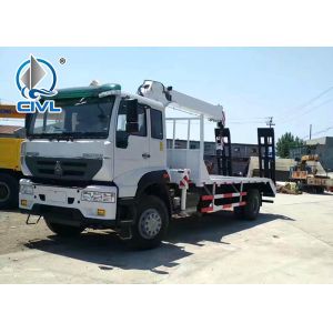 Diesel SQ5SK3Q Truck Mounted Crane , 5 TON Telescoping Boom Crane