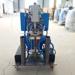 High Pressure Liquid Polyurea PU Foam Spray Equipment