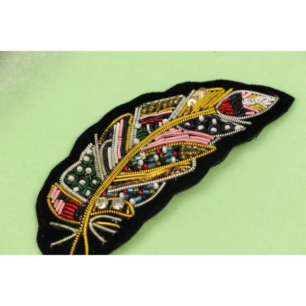 Traditional India Wire Patch Leaf Shape Bullion Wire Velveteen Ground Patch For Clothes Bags