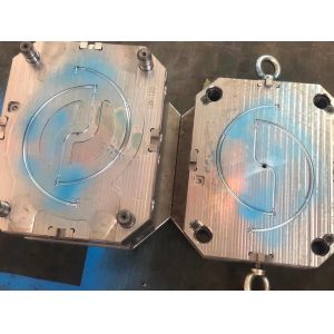 Basket Handle Plastic Injection Molding Machine Durable Plastic Mold Making