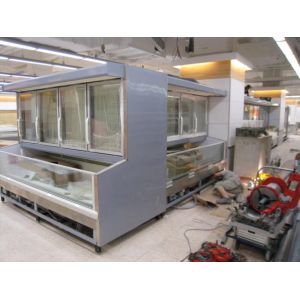 Combination supermarket refrigerator and freezer - St. Pawl