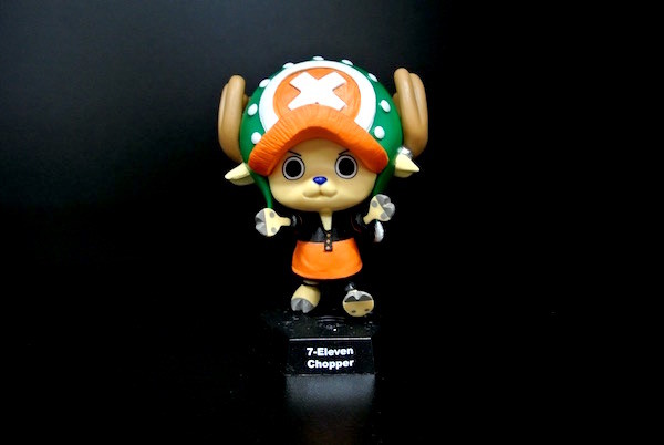 One Piece Japanese Pvc Figures With A Green Hat Environment PVC Material