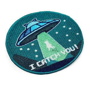 Custom Iron On Embroidered Patches Pantone Color Embroidered Cloth Patches