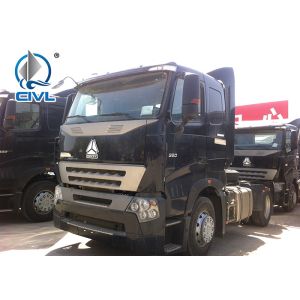4 X 2 SINOTRUK Tractor Truck , Euro II/III Emission Standard ZZ4257S3257V Prime