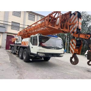 China Folding 80T Truck Crane by Zoomlion All-Terrain Hoist Crane for Construction Machinery on sale