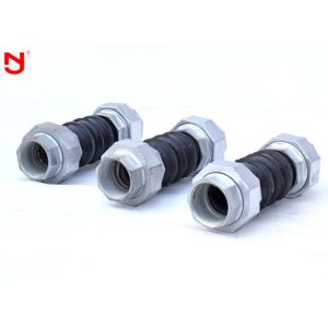 Galvanized Threaded Expansion Joint , Rubber Flexible Connector Long Circle Life