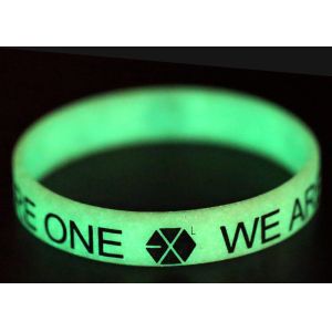 Luminous Silicone bracelet for boys girls custom logo Wristband Recessed Rubber