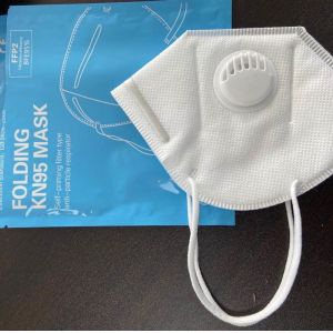 China Hygienic Disposable Pollution Mask , Ffp3 Medical Mask Effective Isolation Hypoallergenic on sale