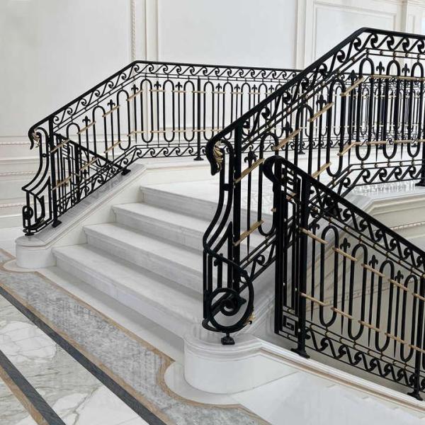 Buy Modern And Sturdy Glass / Stainless Steel Handrail With Easy Maintenance at wholesale prices