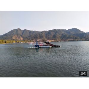 Lake Cleaning 15CBM Aquatic Weed Harvester Water Grass Harvesting Machine