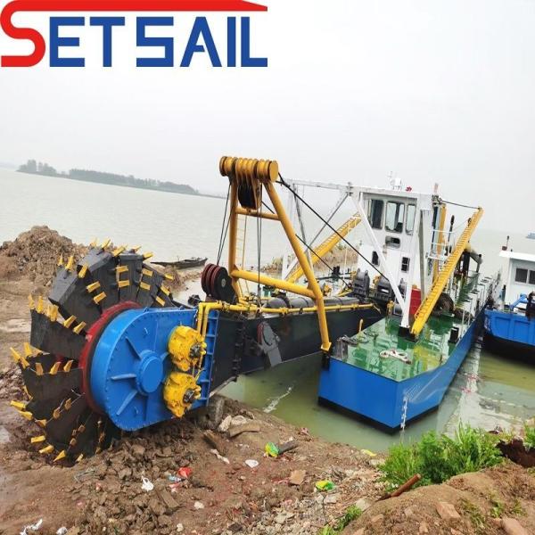 Customized Request Marine Dredging Mud Cutter Suction Wheel Bucket Dredger QHWBD