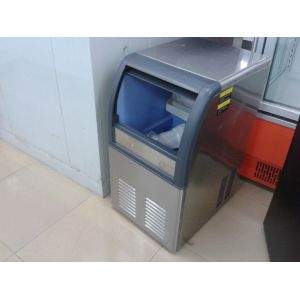 430 * 520 * 860 Portable Ice Making Machine For Restaurant