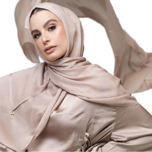 Quality Supplier Wholesale Polyester Luxury Chiffon Fabric Plain Headscarf Black Premium Malaysian Heavy Pearl Chiffon Hijabs for sale