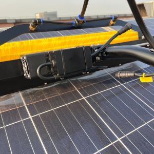 Remote Control Solar Panel Washing Equipment for Customized Distributed Power