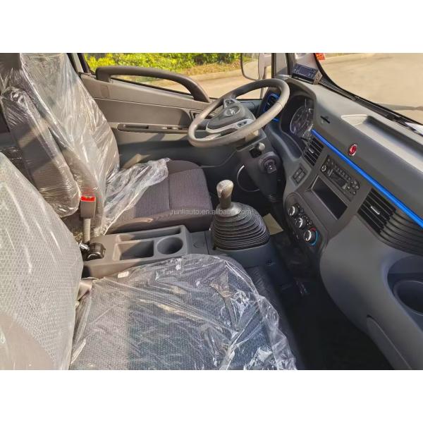 China Factory Customized JAC V5 Refrigerator Truck Freezer Food Meat Transport Container Box Refrigerated Truck